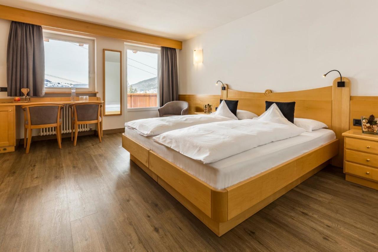 Rainell Dolomites Retreat Hotell Ortisei Rom bilde