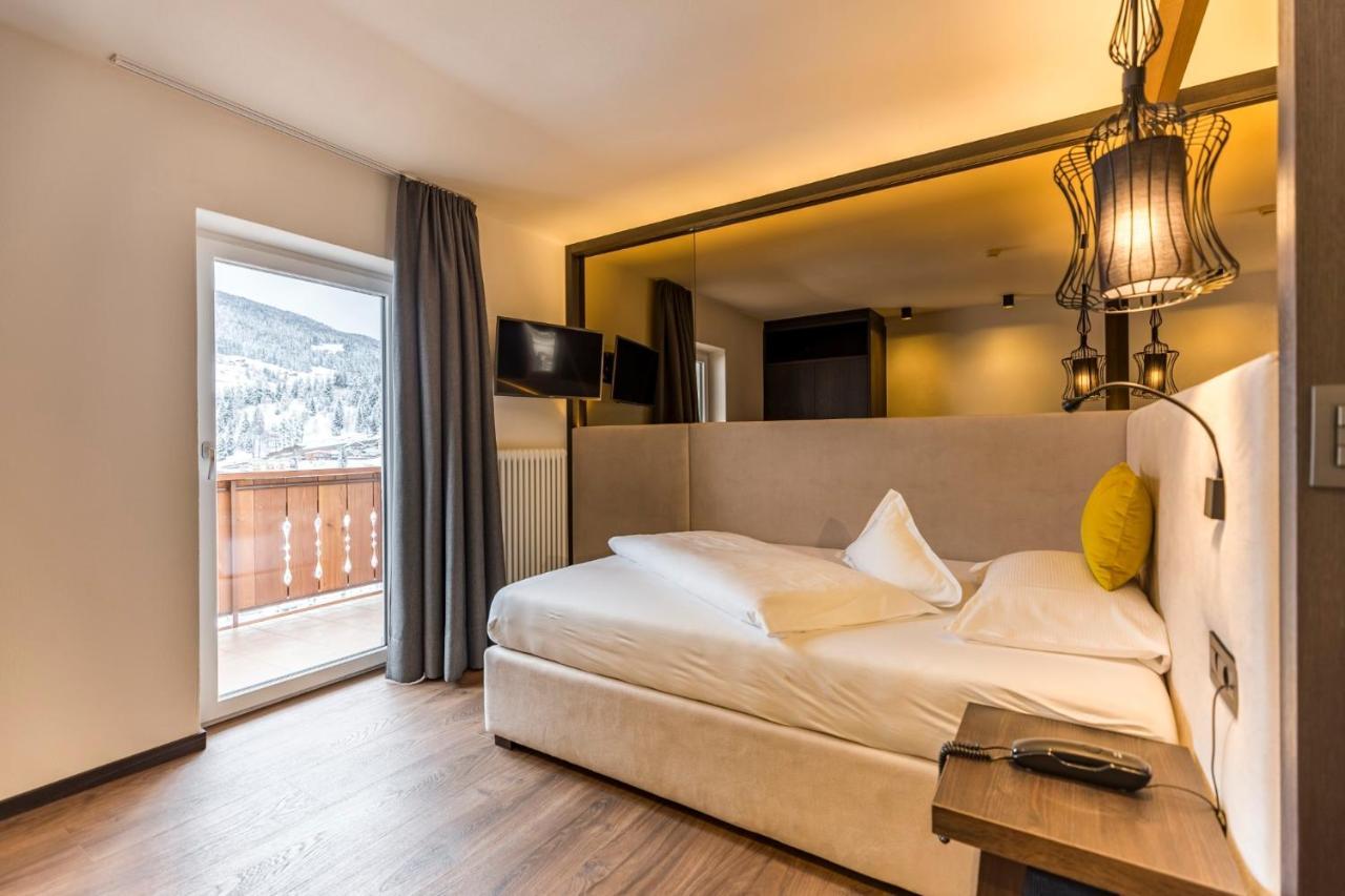 Rainell Dolomites Retreat Hotell Ortisei Rom bilde