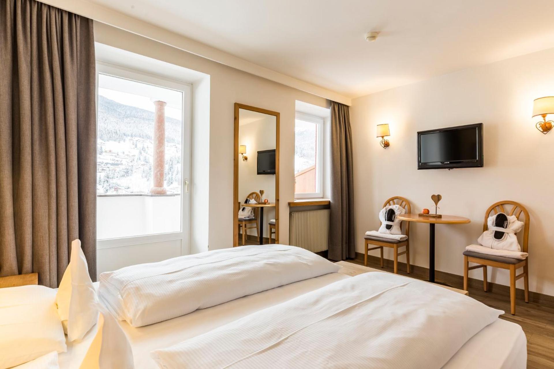 Rainell Dolomites Retreat Hotell Ortisei Rom bilde