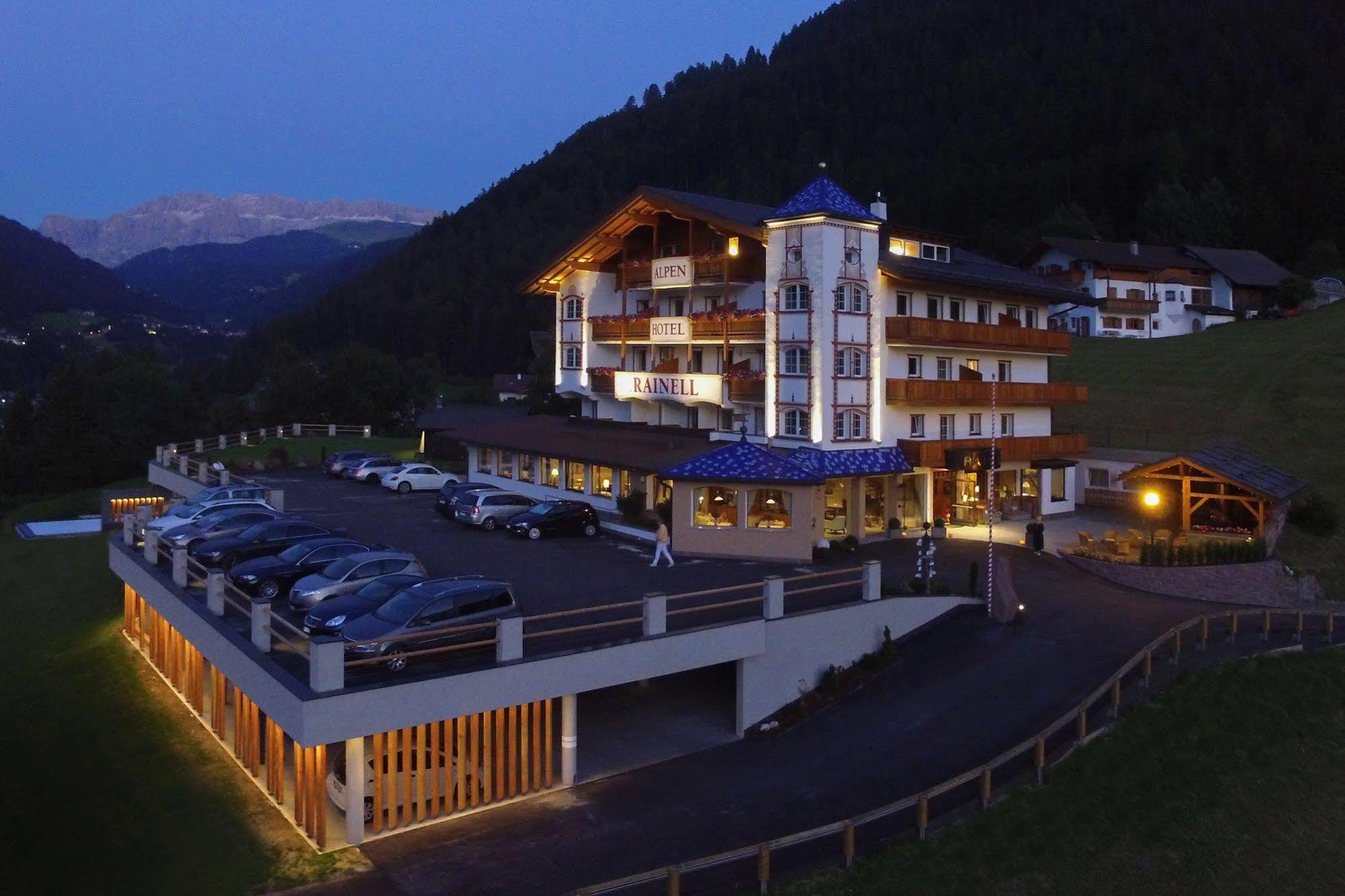 Rainell Dolomites Retreat Hotell Ortisei Eksteriør bilde